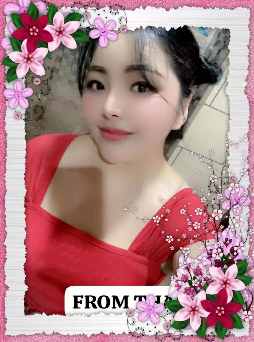 Massage therapist at Shen's Massage Center in Ras Al Khaimah, full photo 2